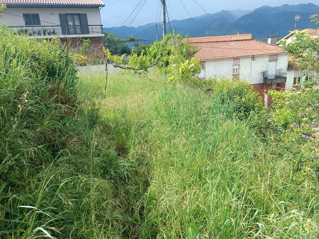 Terreno para construção em Salamonde - Geres