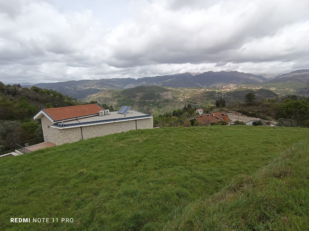 Terreno urbano para construçãp em Salamonde c/ 4.241m2